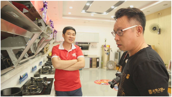 超人廚衛(wèi)董事長羅子?。阂宰儜?yīng)變，以變制變