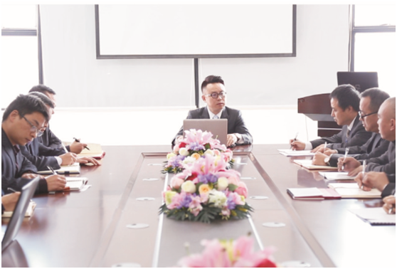 超人廚衛(wèi)董事長羅子?。阂宰儜?yīng)變，以變制變