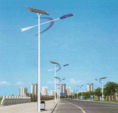 充分滿足市場消費(fèi)需求 太陽能路燈廠家才不會(huì)輸