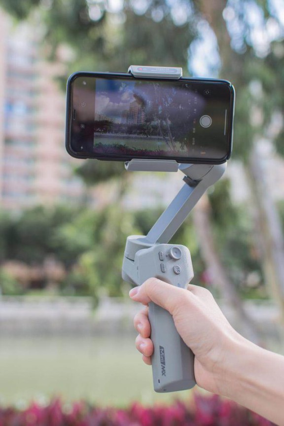 新推出的Mini-MX手機穩(wěn)定器吸引了我的眼球，研究下