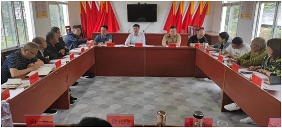 李昌海同志心系“傳統(tǒng)村落”，赴五道水徐家寨古村落調(diào)研